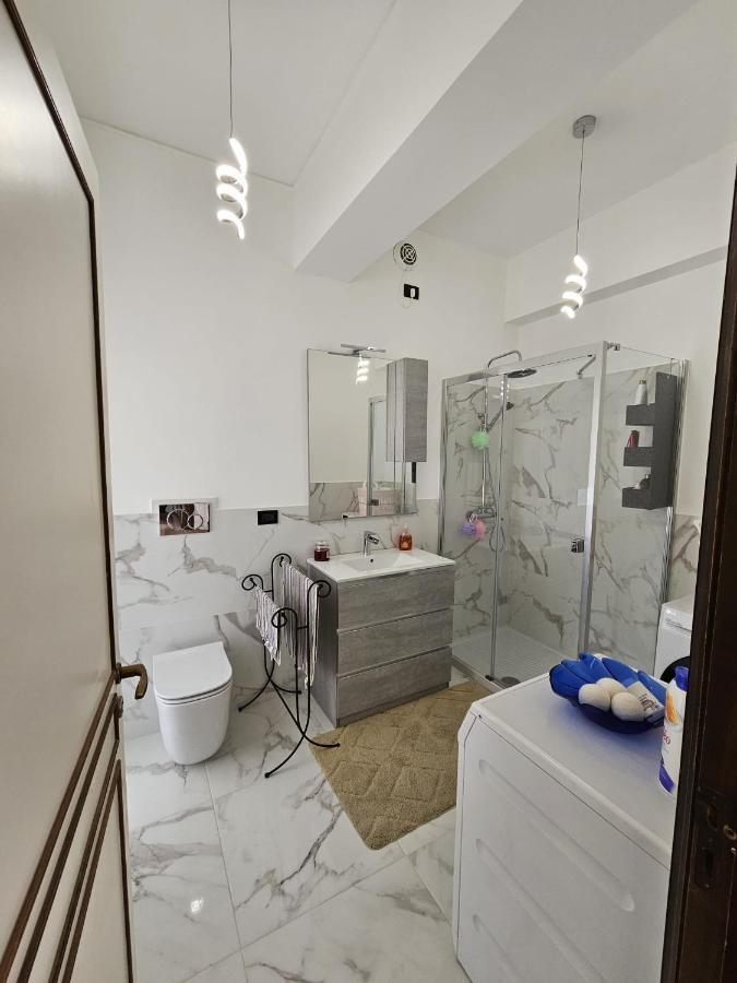 Apartmán La Finestra Sul Porto Janov Exteriér fotografie